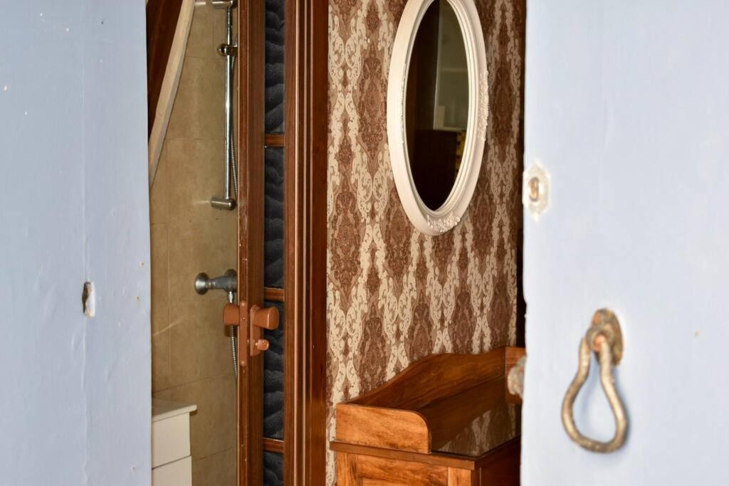 City Centre Pied-A-Terre Near Food Market And Walking Distance To Bus Terminus Valletta Bagian luar foto